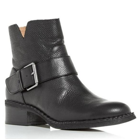 Gentle Souls by Kenneth Cole Best Slit Moto 2 Black Leather Ankle Boots - Picture 1 of 9